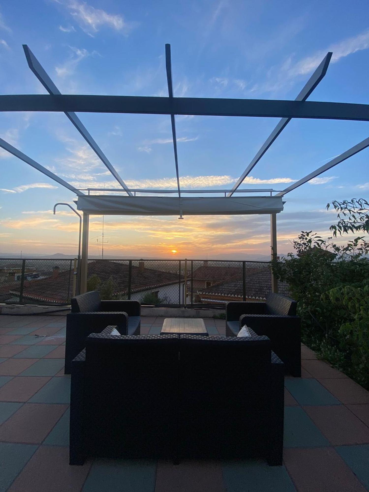 Vila El Mirador De Santiago Monachil Exteriér fotografie